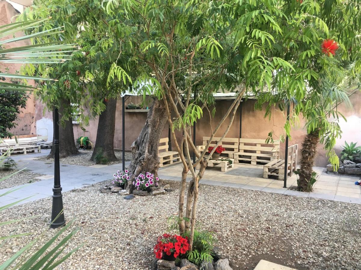 B&B Liberty 900 Catania Bagian luar foto